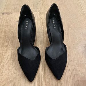 Reiss heeled black shoes patent leather upper suede lower Good condition Size 41
